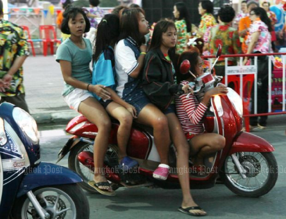 Road toll soars to record 442 killed over Songkran