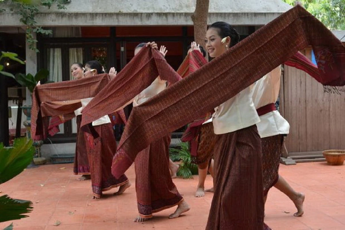 เปิดเส้นทาง ผ้าทออีสานสู่ตลาดโลก