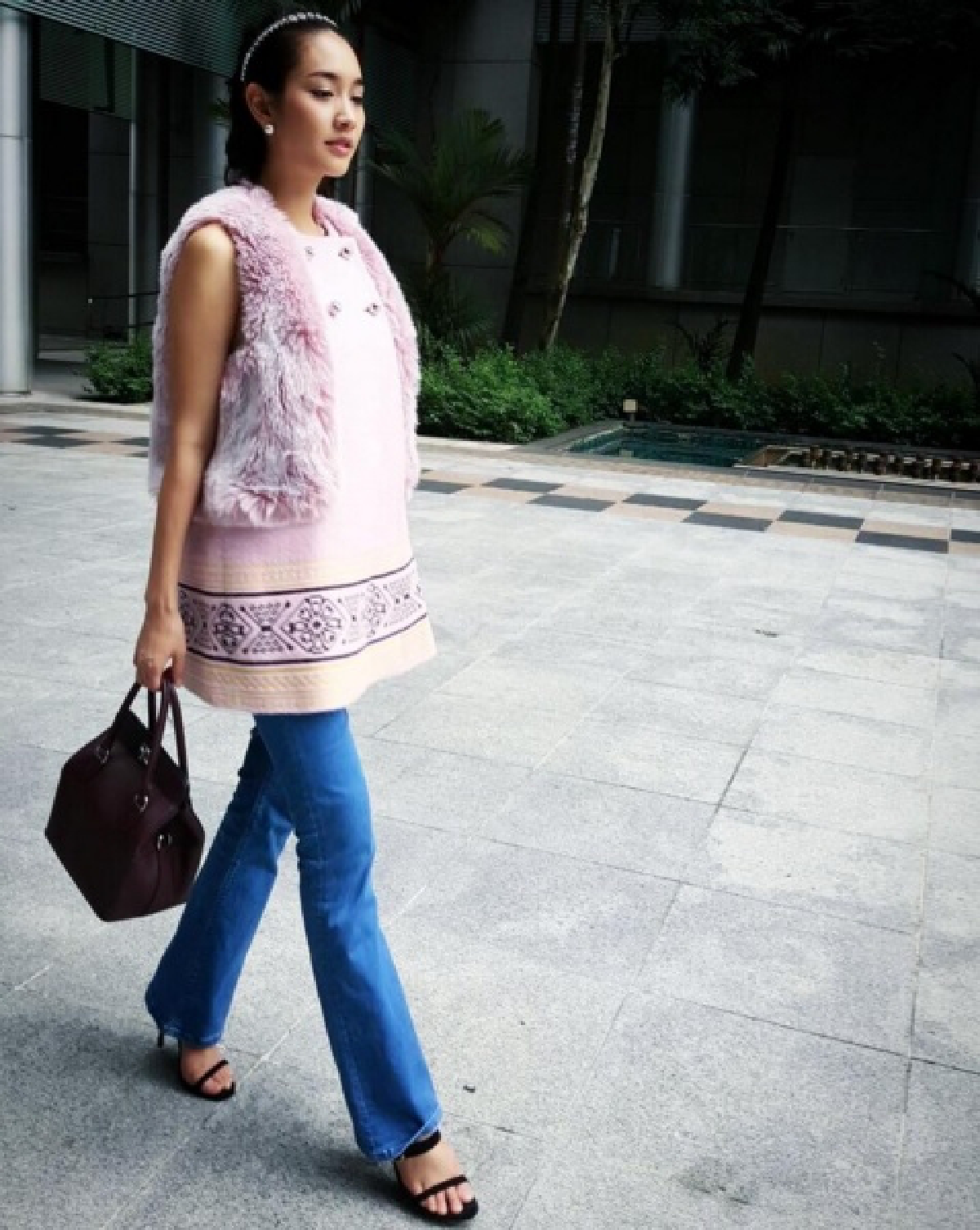 สวยและรวยมาก! มิน พีชญา ซื้อแบรนด์เนมกองโตเป็นของขวัญวันเกิด