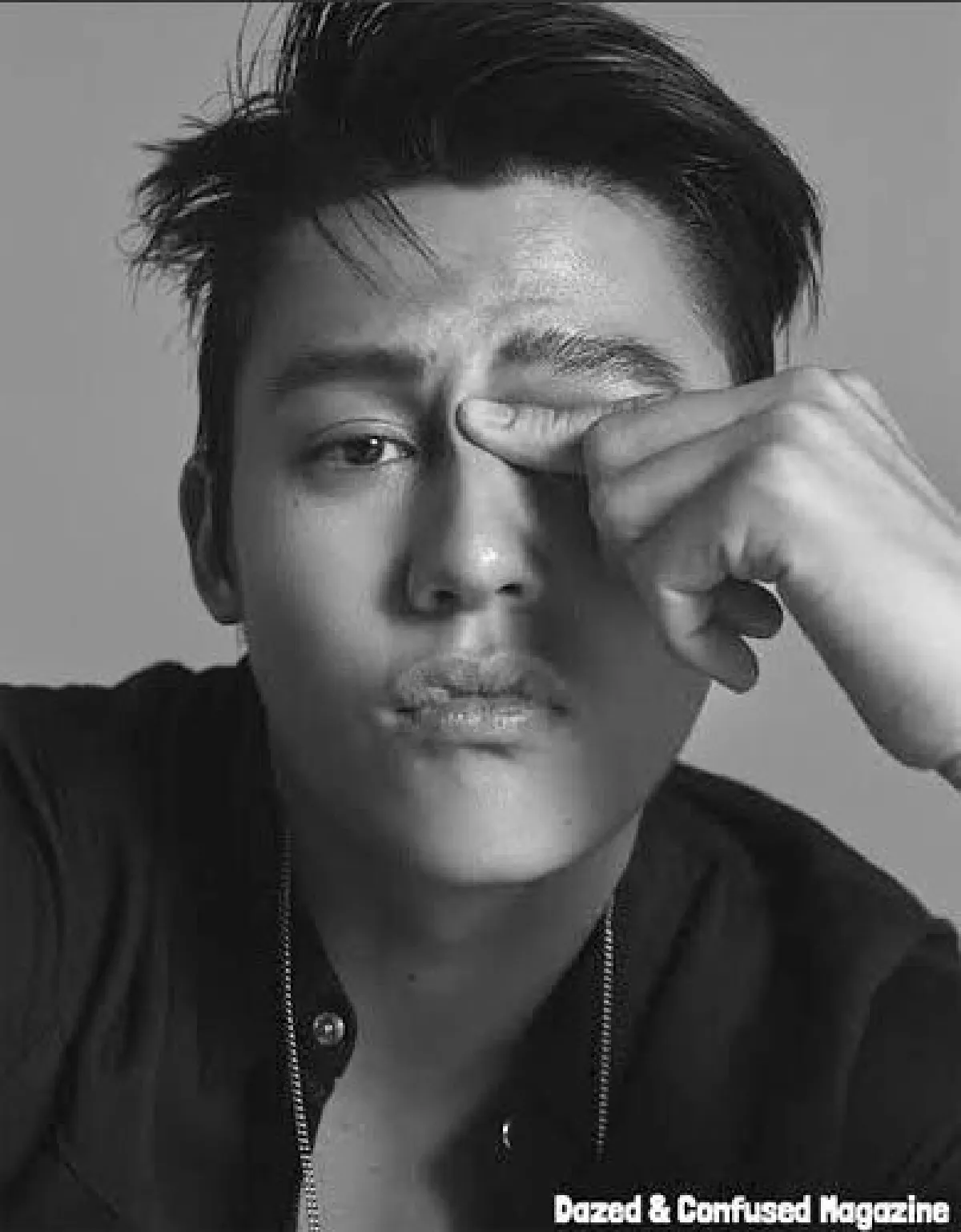 หล่ออินเตอร์! หมาก ปริญ โชว์หุ่นแซ่บถ่ายแบบนิตยสารเกาหลี