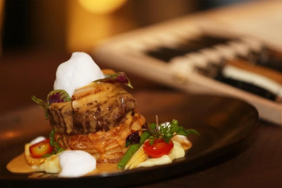 โดมินิก ไฮซ์แมนน์ รักการผสมผสานเมนูฟิวชั่น