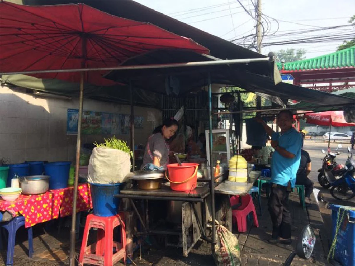 เจ๊ฝน...มีดีที่ซุป สตรีทฟู้ดสมาคมแต้จิ๋ว