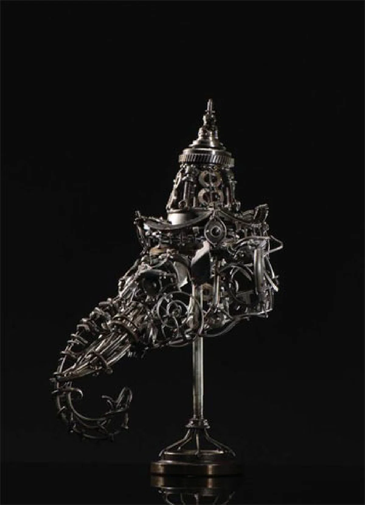 ประติมากรรมโครงเหล็ก บรรเจิด เหล็กคง เฉิดฉายสู่นิวยอร์ก