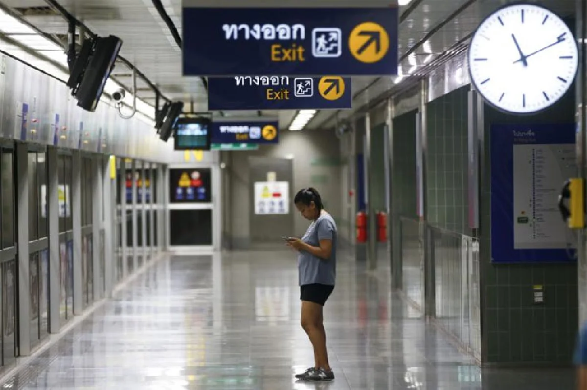 รู้เท่าทันโซเชียลฯ ท่องโลกเสมือนอย่างมีความสุข