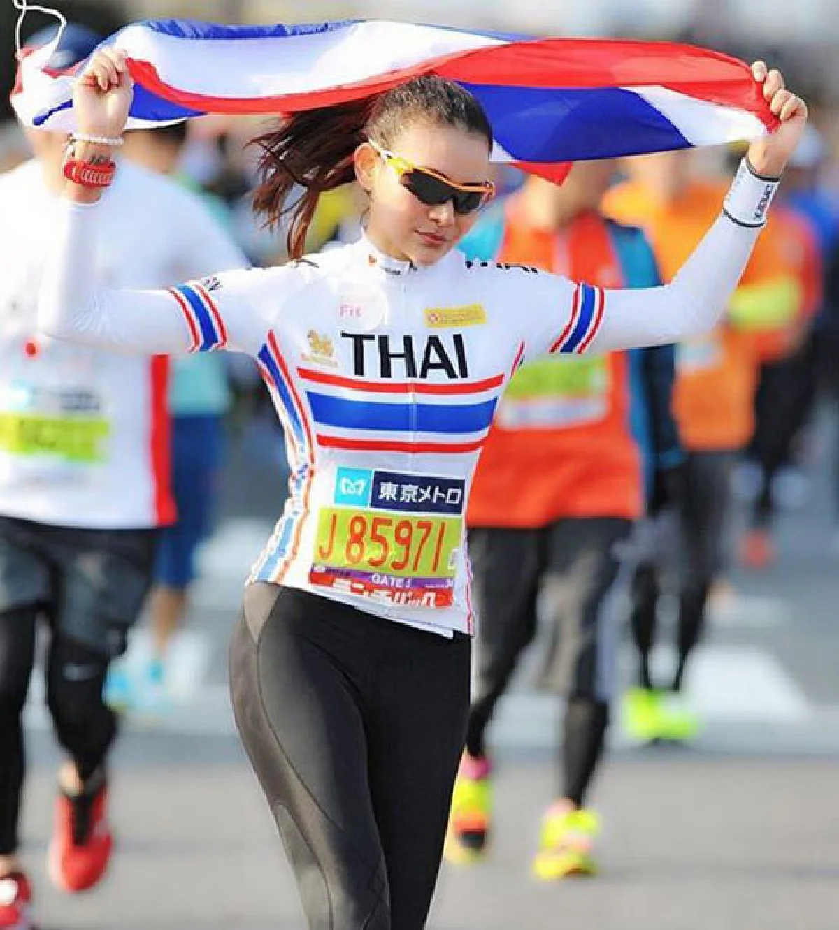 โย ยศวดี ประกาศลาวงการนางแบบ ปัดสู้เด็กรุ่นใหม่ไม่ได้!
