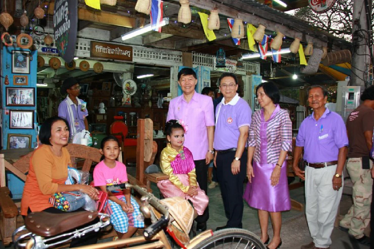 ชวนเที่ยวตลาดต้องชม ถนนคนเดินเมืองเก่าปราณบุรี
