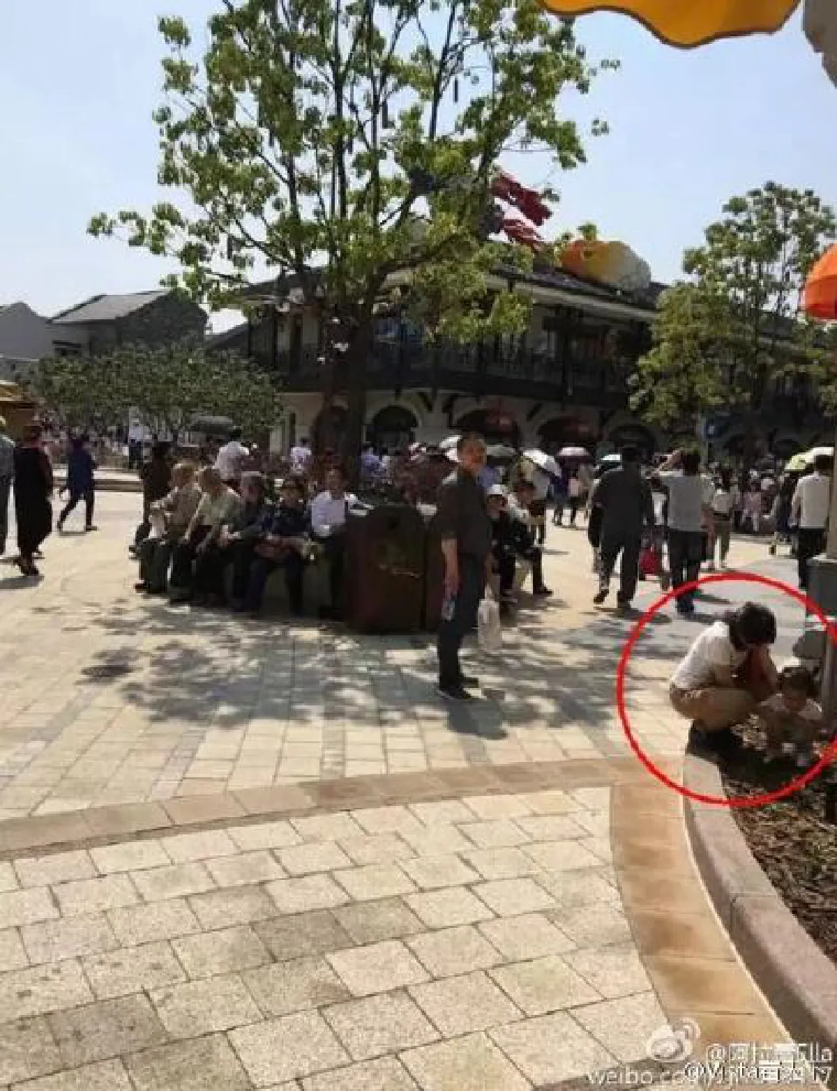 นักท่องเที่ยวจีนตะลุยดิสนีย์แลนด์เซี่ยงไฮ้พังยับก่อนเปิดจริง