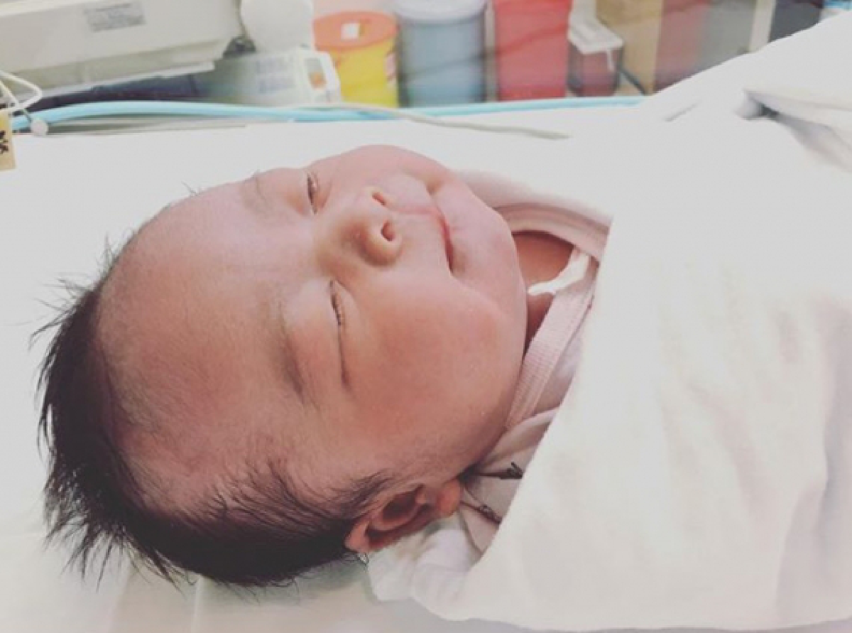 คลอดแล้ว! น้องเจ้าขา ลูกสาวคนแรกของ กระแต ศุภักษร