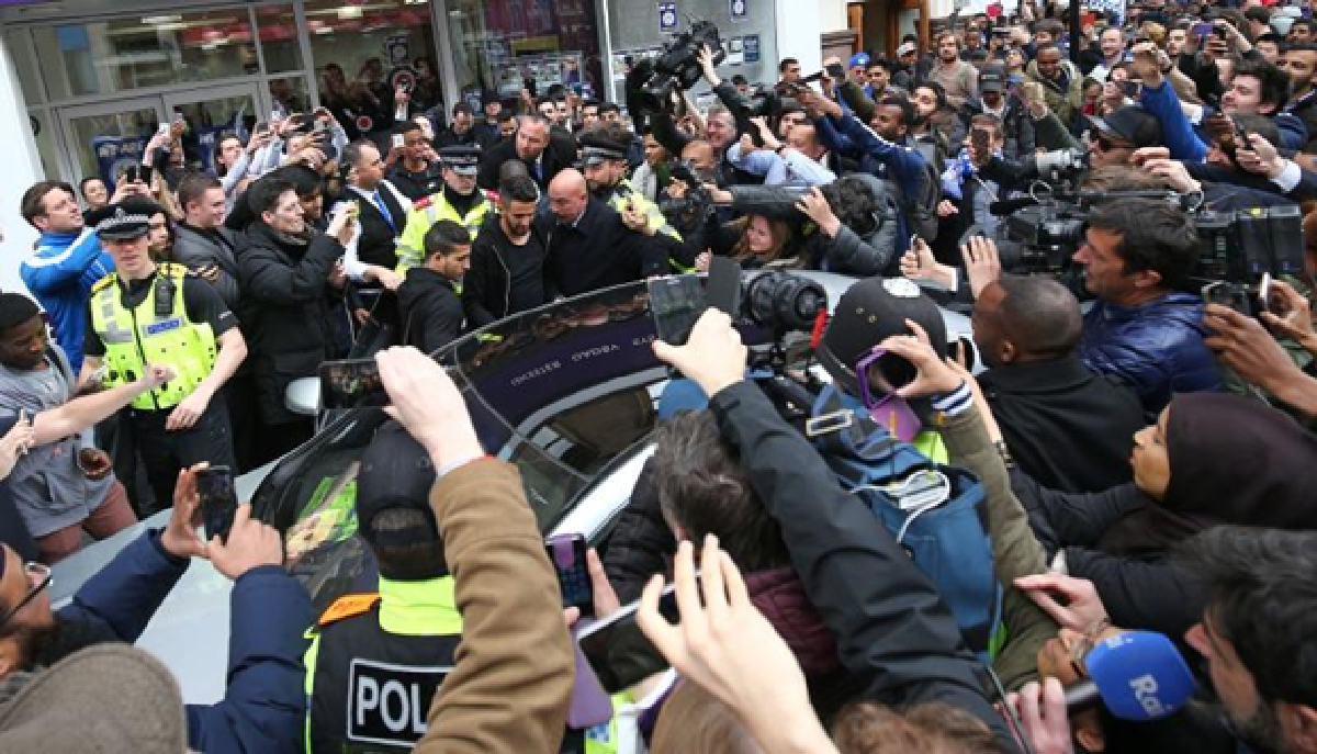 Leicester to visit later this month