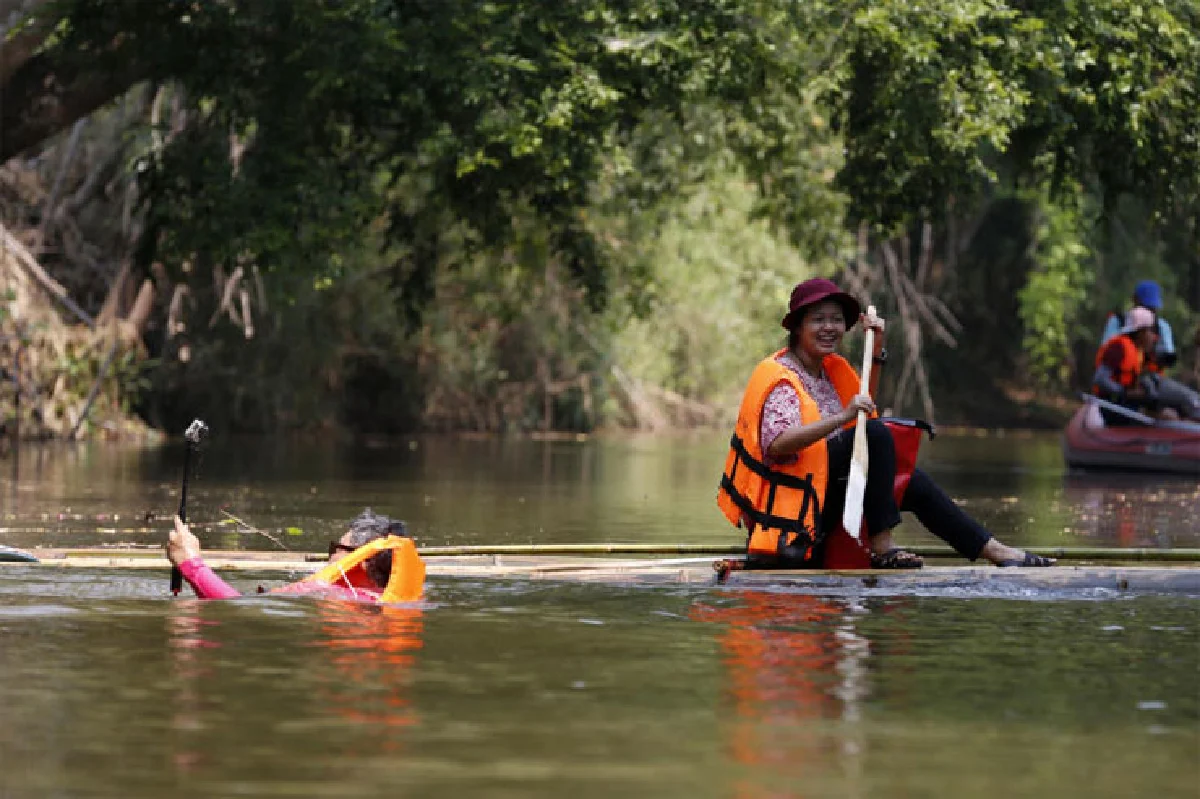 เที่ยว "เลย" ไม่ร้อน