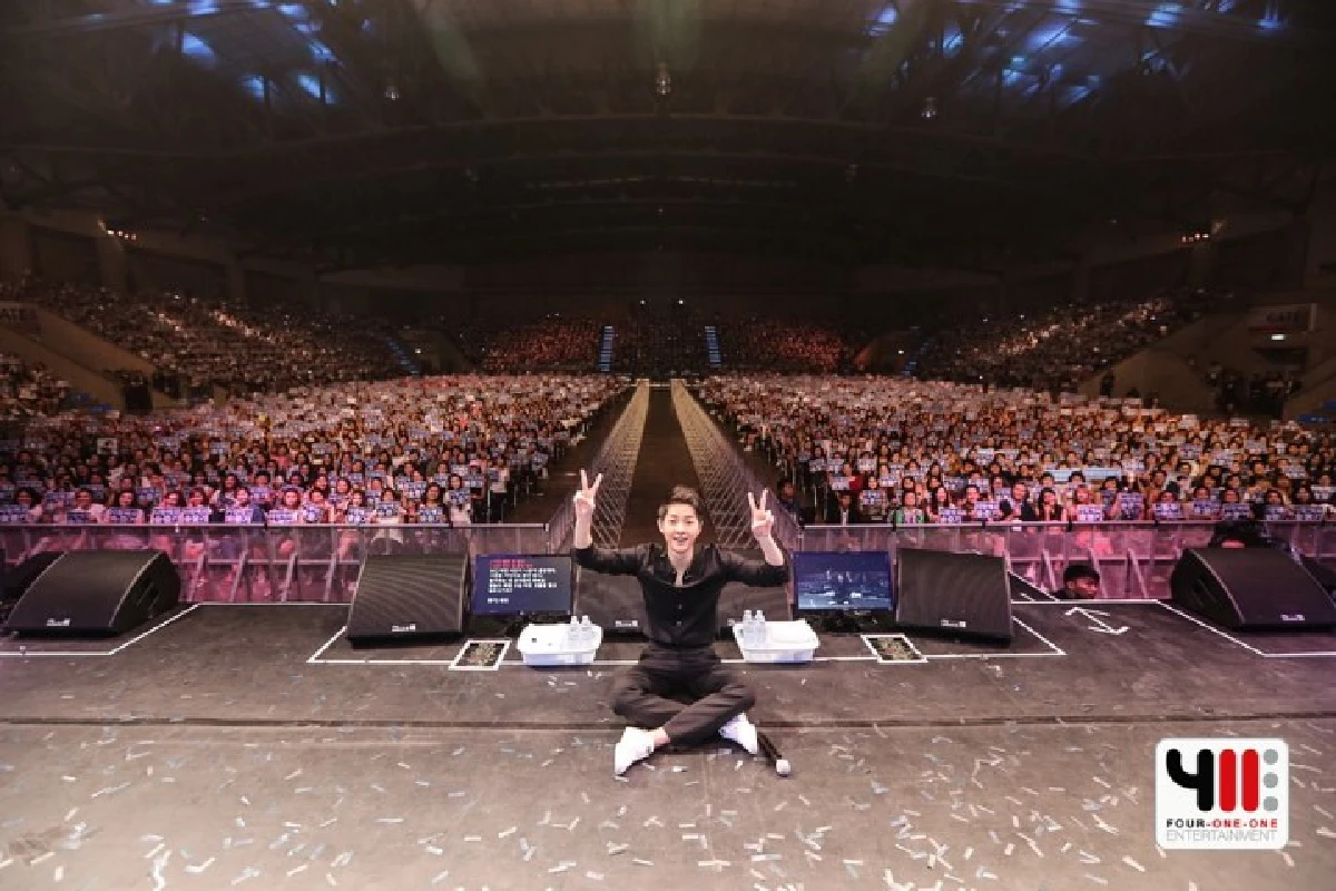 ดีต่อใจภรรยาบิ๊กบอส! ซงจุงกิ สารภาพรักในงานแฟนมีตติ้ง