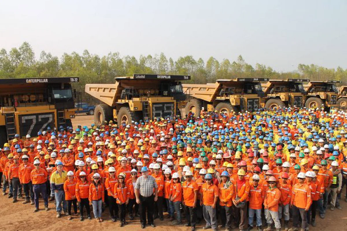 Govt to shut down gold-mining industry