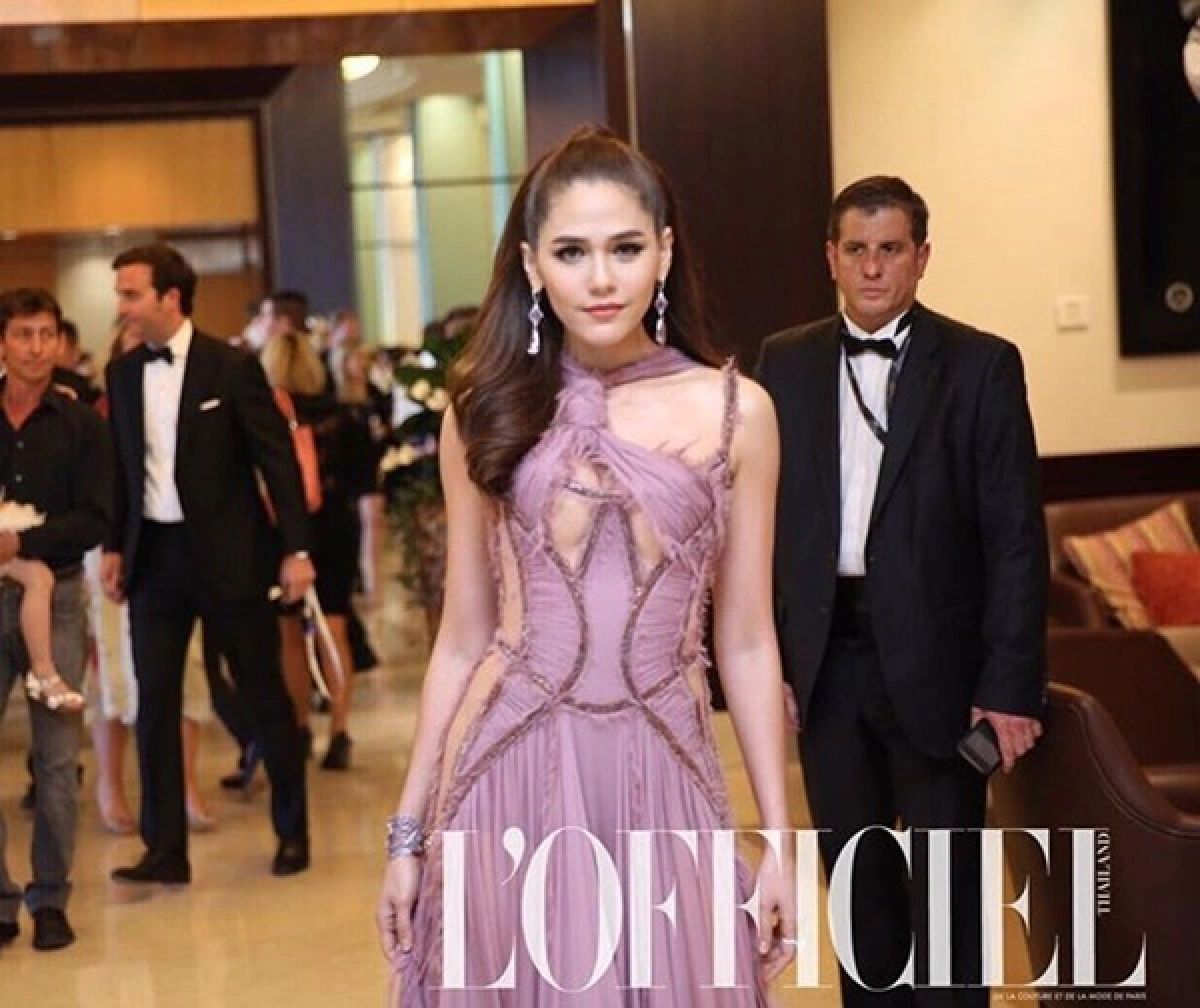 เซ็กซี่มีความปัง! ชมพู่ อารยา บนพรมแดงคานส์ วันที่ 2