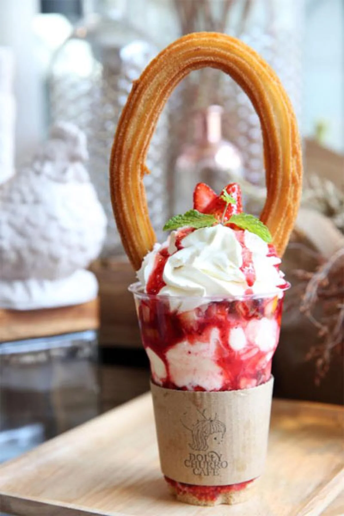 มากกว่าแค่ชูร์โรส ดอลลี ชูร์โร คาเฟ่