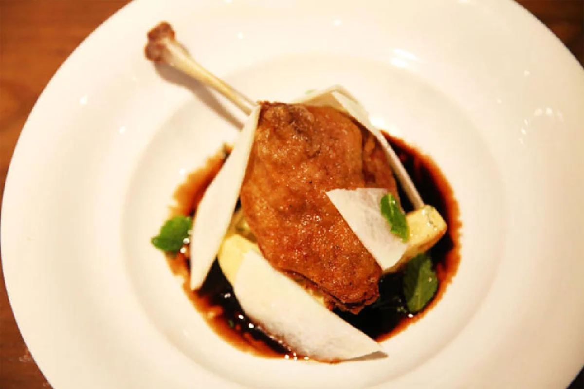 ไฮด์ แอนด์ ซีค 1 ใน 50 ยอดบาร์ในเอเชีย