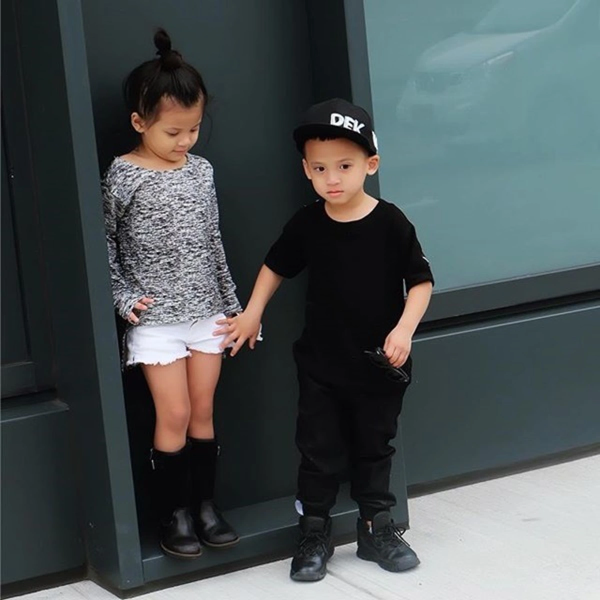 เฟี้ยวทั้งบ้าน! เวย์-นานา พาลูกแฝดตะลุยเที่ยวอเมริกา