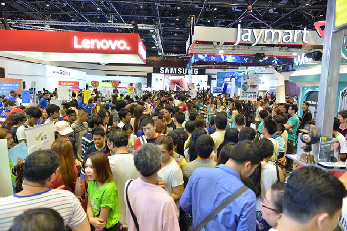 "ไทยแลนด์โมบายเอ็กซ์โป" ยังไหวอยู่แม้ยอดตก
