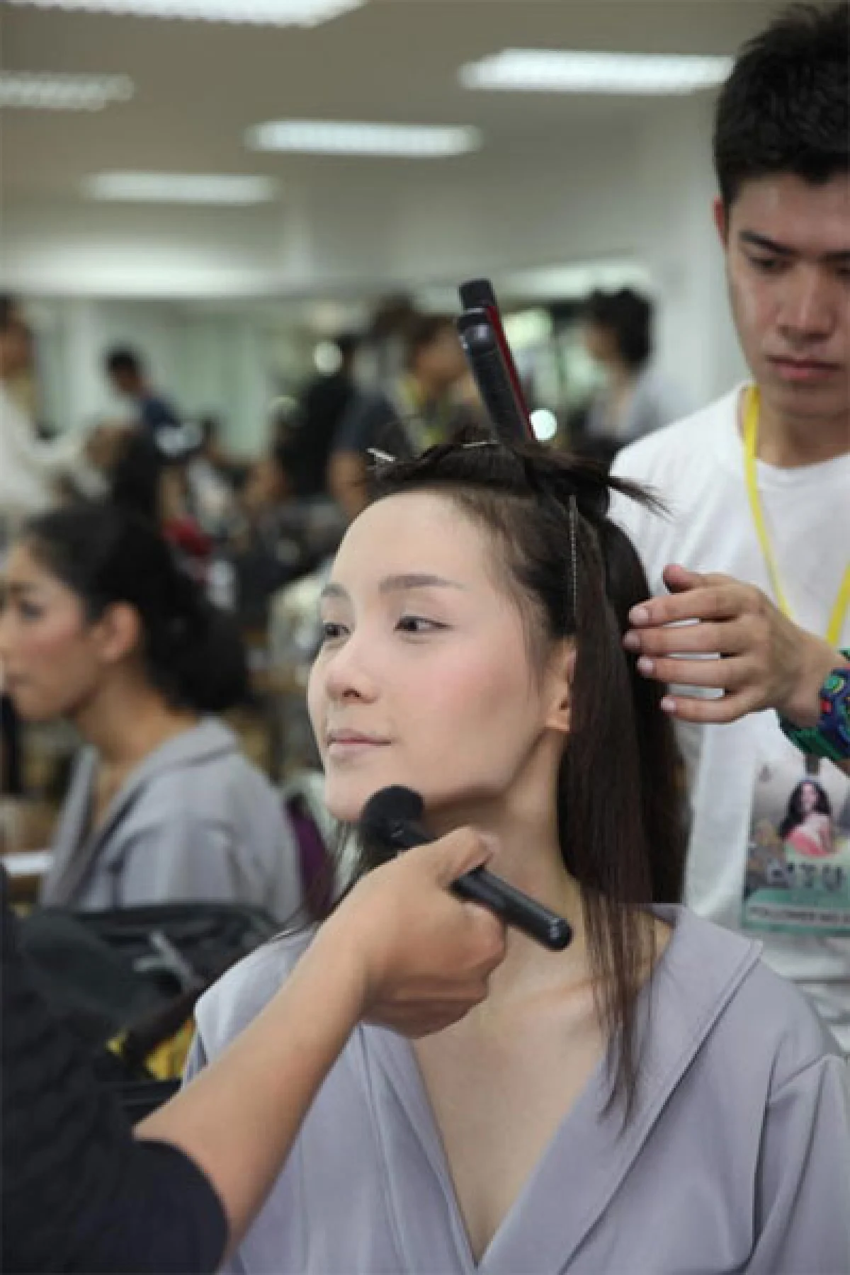 ตามติดชีวิต โม จิรัชยา มิสทิฟฟานี่ยูนิเวิร์ส 2016