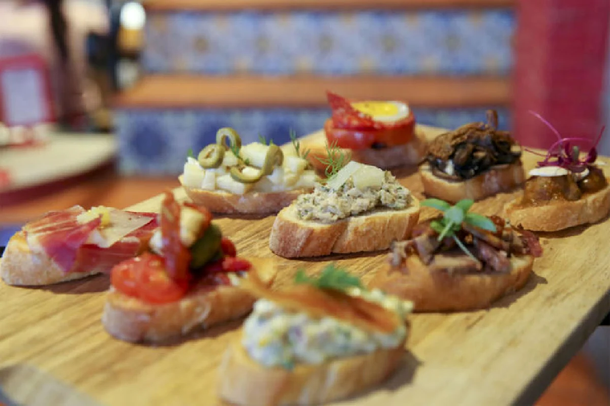 โอสิโต้ อาหารสเปนขี้เล่น