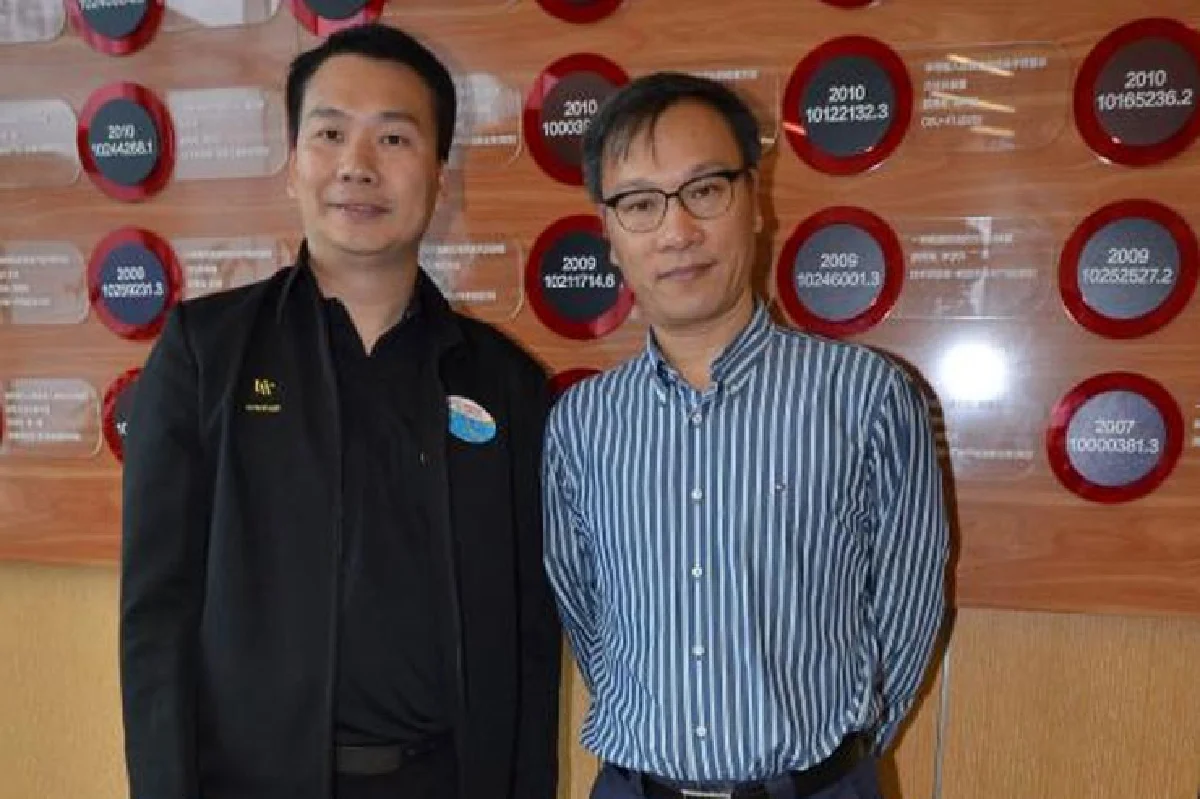 อัลตร้า เวลท์ พานักธุรกิจไทยกระทบไหล่ นักธุรกิจระดับโลก