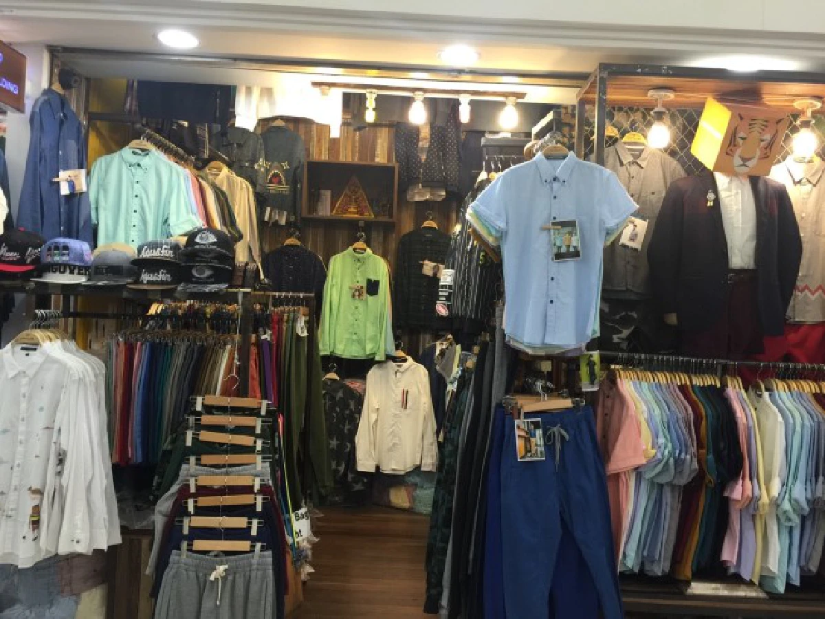 "Shirtfolding" แบรนด์ไทยโกอินเตอร์