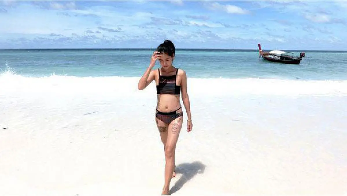 หวานฉ่ำริมทะเล! สายป่าน ควง หนุ่มเบย์ เที่ยวเกาะหลีเป๊ะ