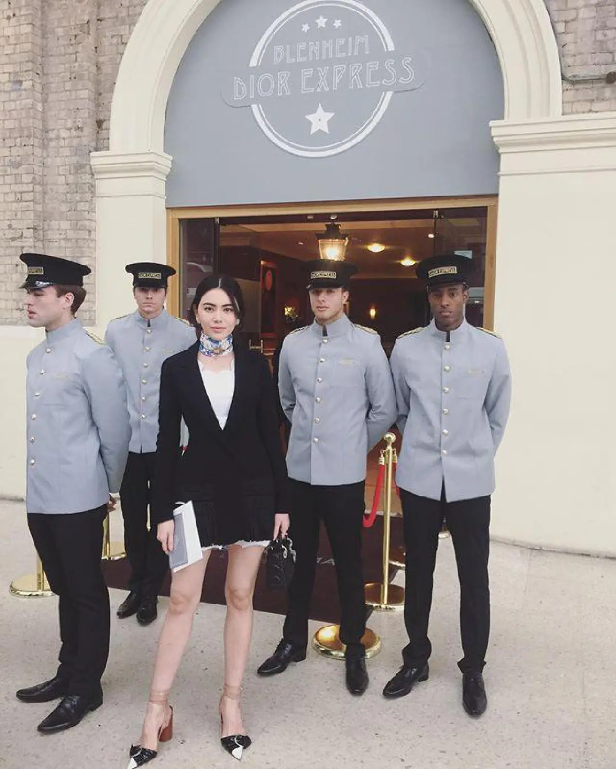 สวยสตรอง! ใหม่ ดาวิกา บินลัดฟ้าชมแฟชั่นโชว์ Dior