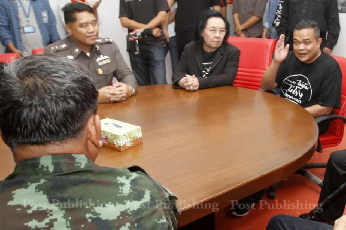 "จตุพร" เดินหน้าเปิดศูนย์ปราบโกง ไม่สนคสช.ขอให้ยุติ