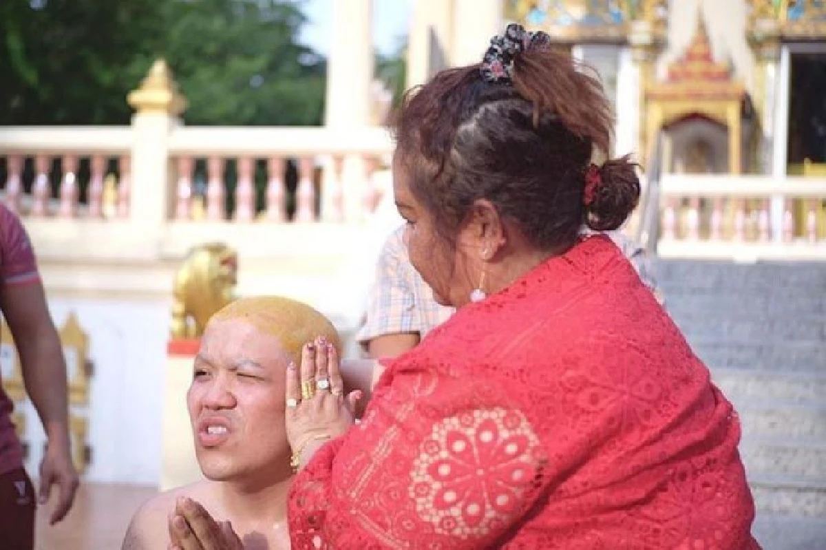 "แจ็ค แฟนฉัน"บวชแทนคุณบิดามารดา