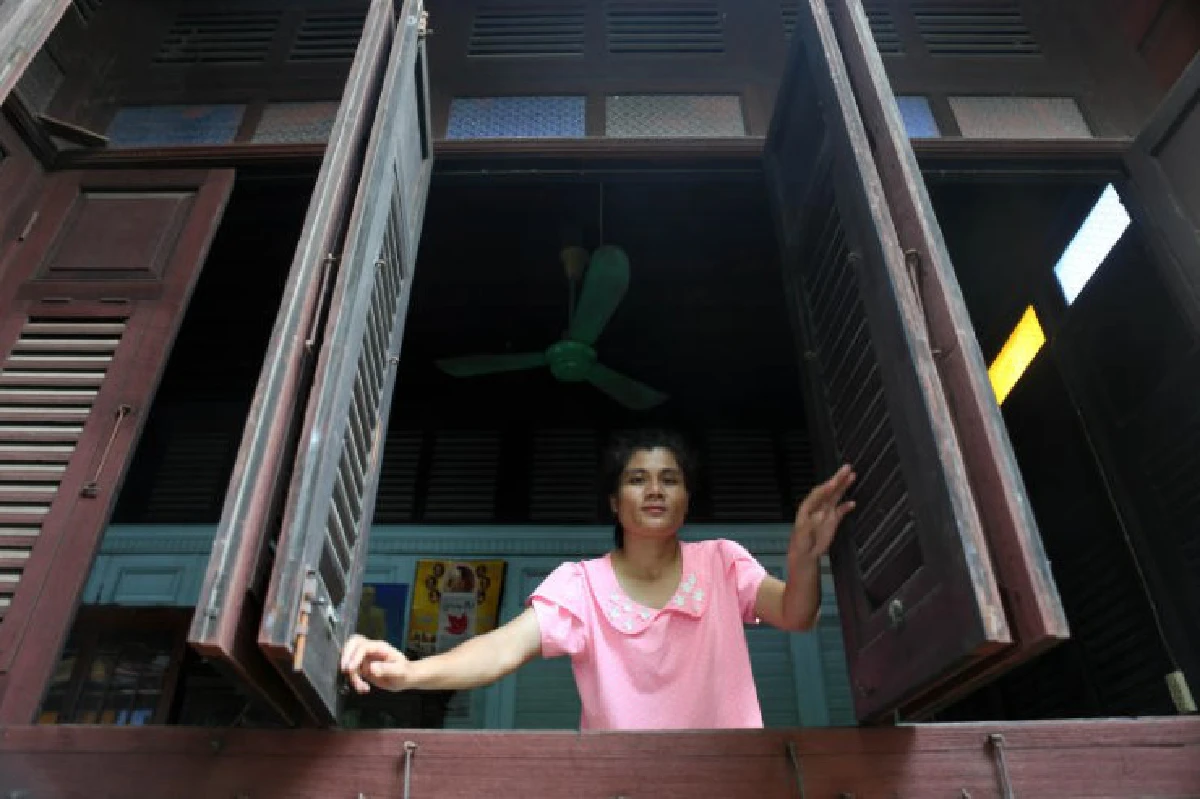 "100 ล้านก็ไม่ขาย ไม่อยากทำลายน้ำใจบรรพบุรุษ" เปิดใจแม่ชีกรรณิการ์ เจ้าของบ้านเก่าร้อยปีกลางกรุง