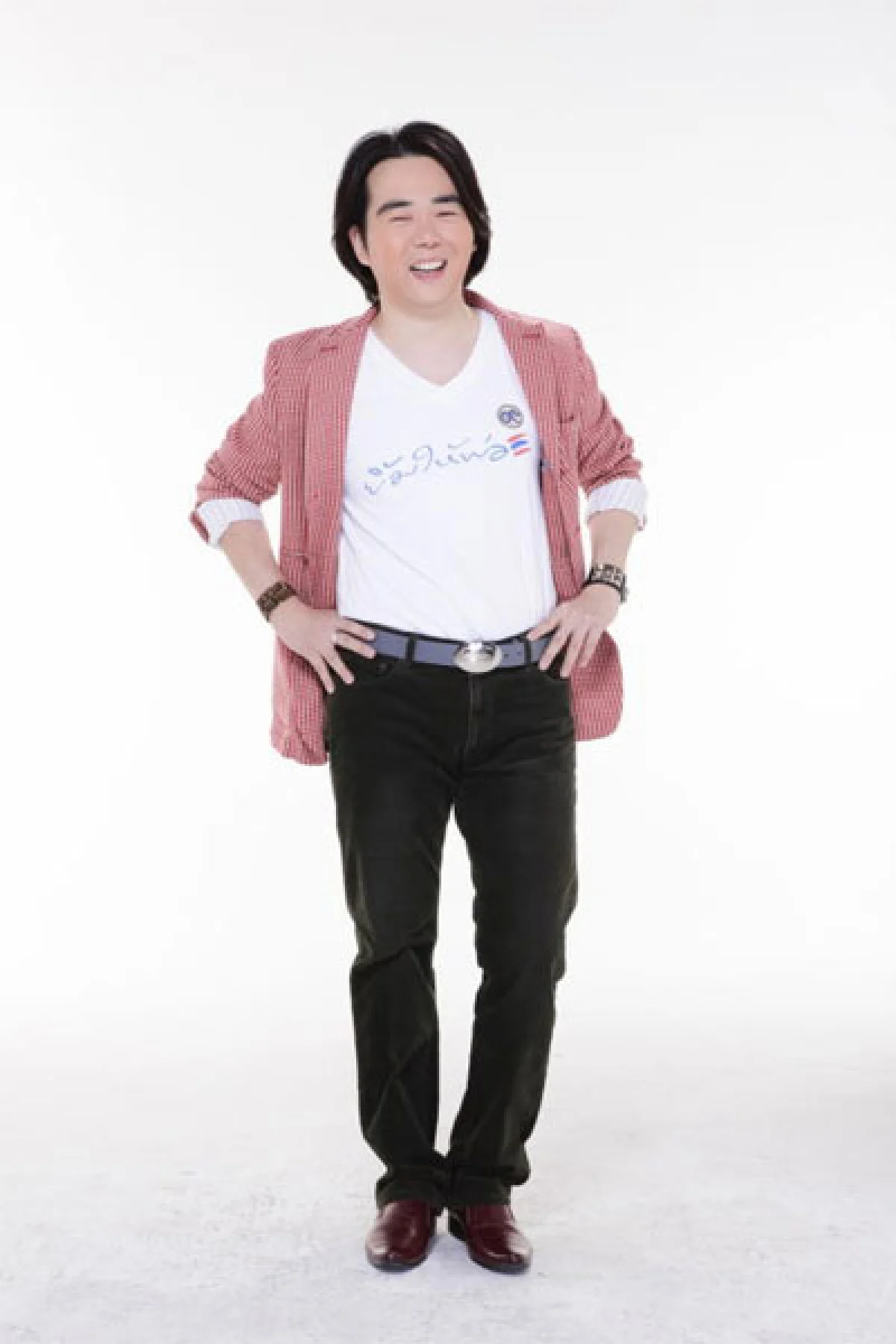 จักรพงษ์ (แอนดรูว์) จักราจุฑาธิบดิ์ ลิขิตสวยด้วยตัวเอง