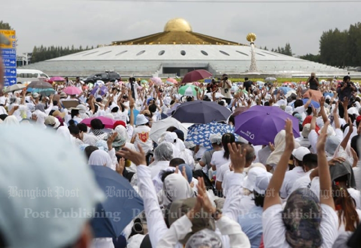 DSI fails to arrest Phra Dhammajayo (Updated)
