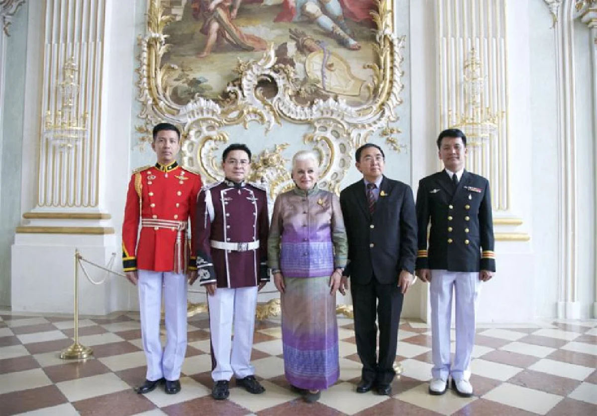 เทพรัตนแห่งแผ่นดิน (51)