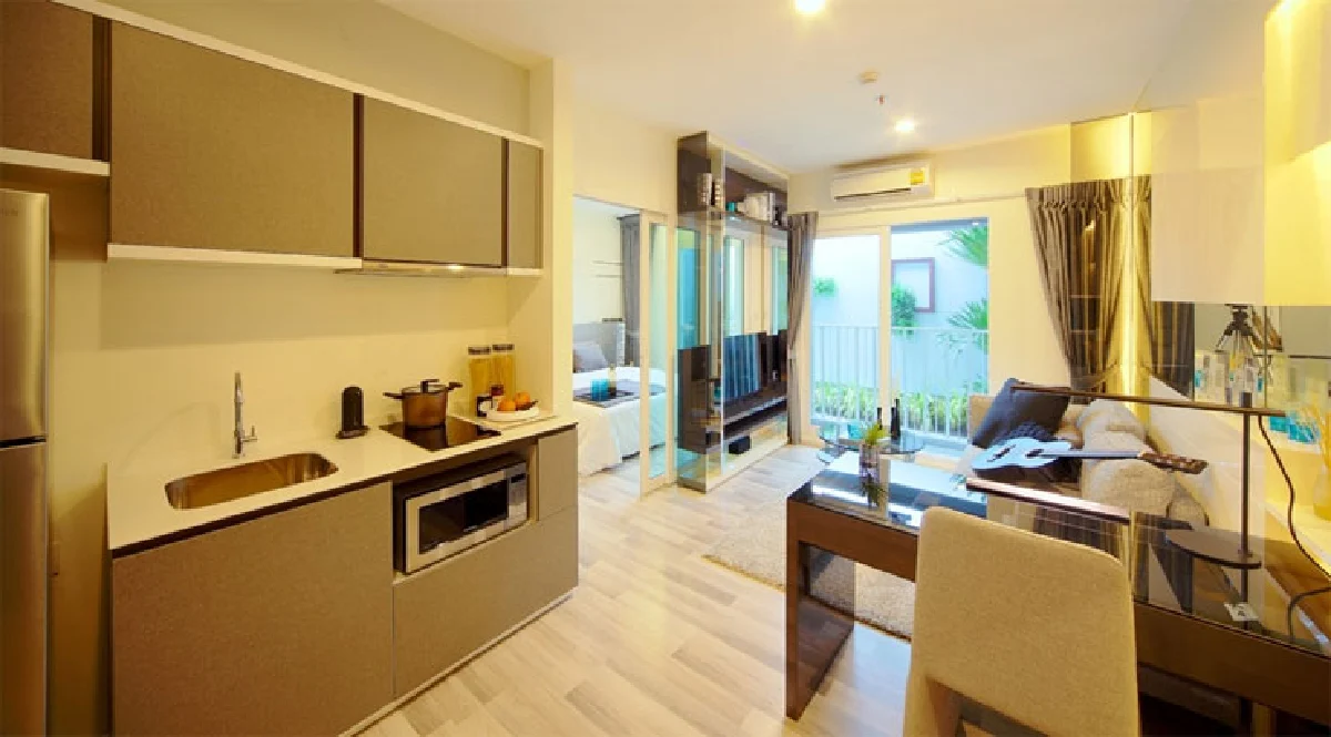 THE KEY สาทร-เจริญราษฏร์