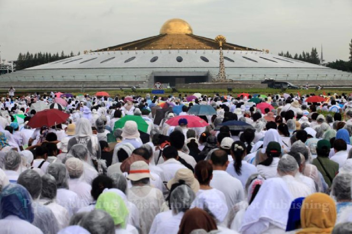 ไพบูลย์มั่นใจคดีพระธัมมชโยมีทางออกแต่ต้องใจเย็น ไพบูลย์มั่นใจคดีพระธัมมชโยมีทางออกแต่ต้องใจเย็น