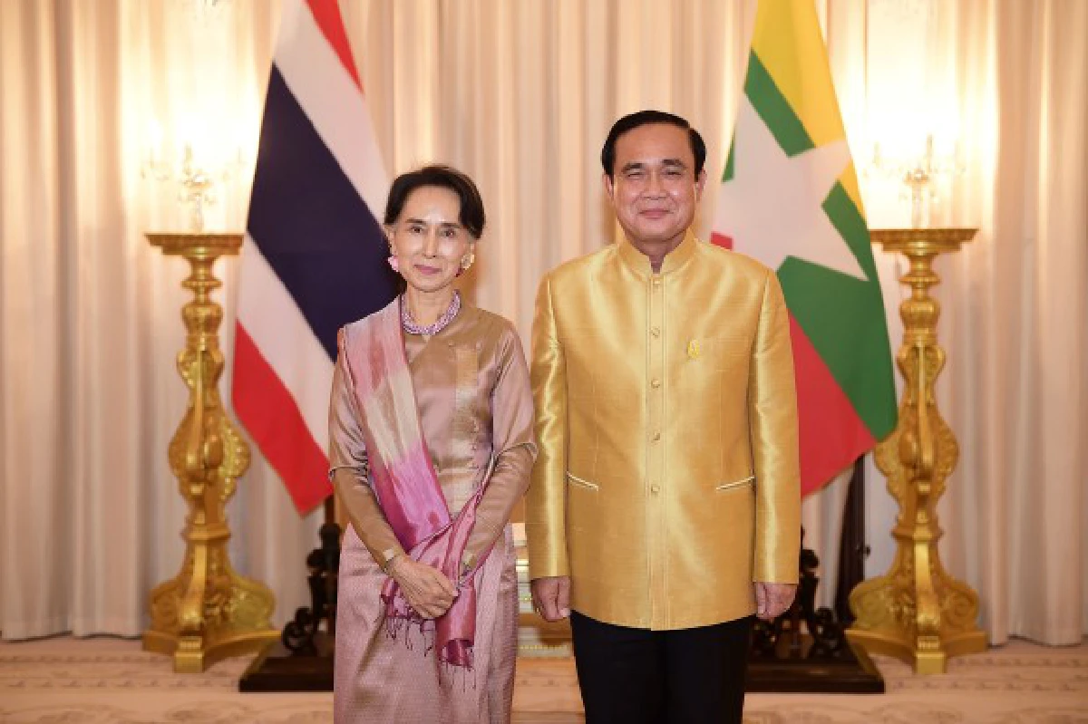 นายกฯไทยให้การต้อนรับซูจีอย่างเป็นทางการ