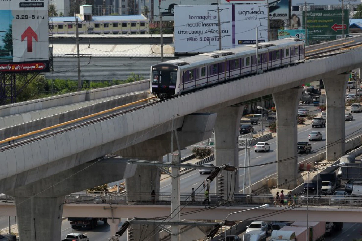 นั่งวีลแชร์ขึ้นรถไฟสายสีม่วง ส่อง"สิ่งอำนวยความสะดวกคนพิการ"