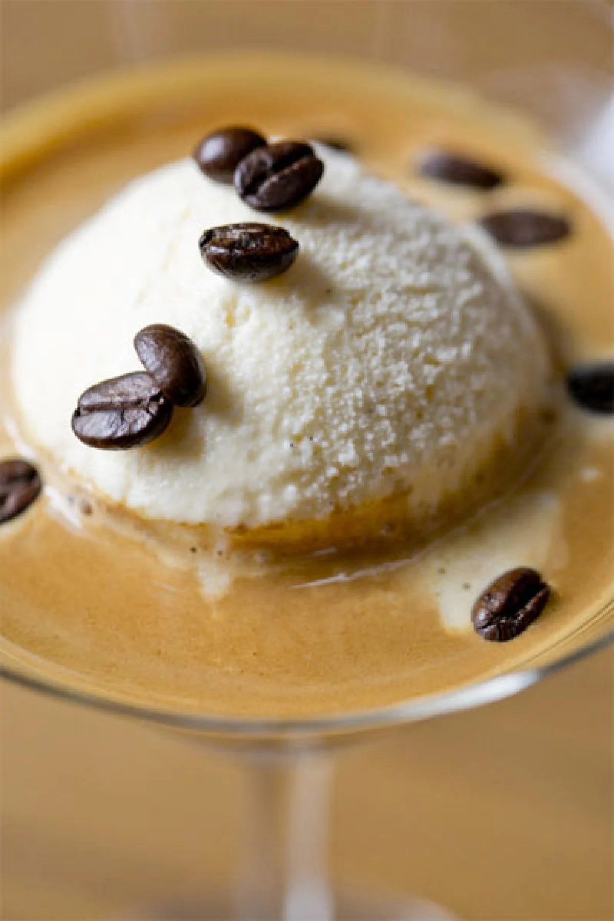 วอร์ม วู้ด คาเฟ่ ร้านเท่บรรยากาศอบอุ่น