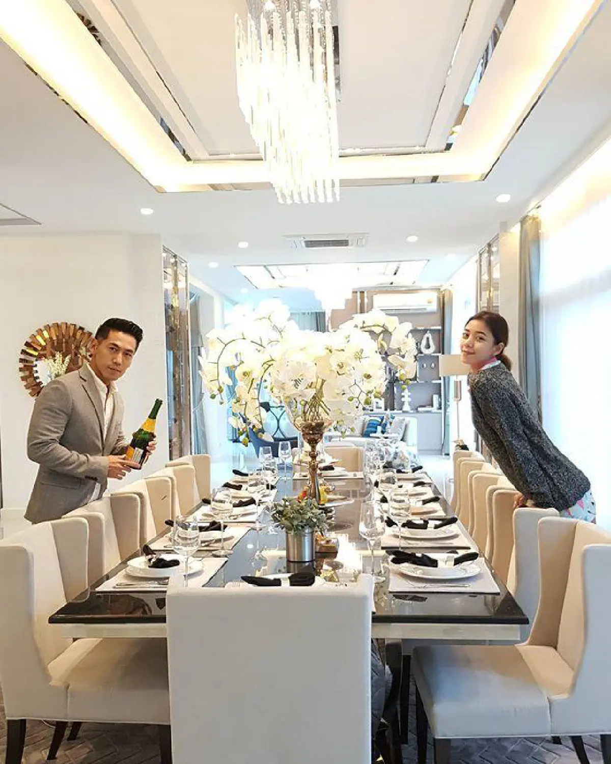 ส่องทุกซอกทุกมุม! บ้านหลังใหม่ ดีเจเพชรจ้า สวยหรูอลังการ