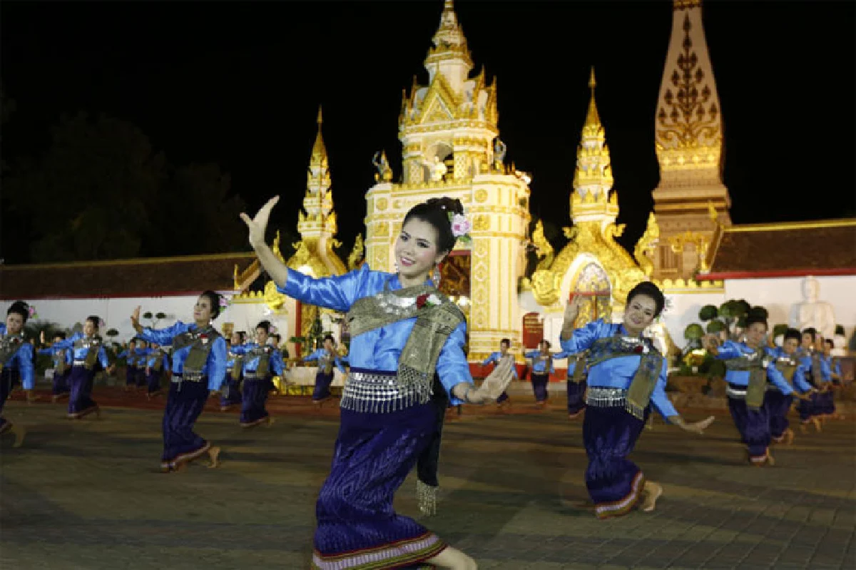 เช็กอิน ‘สามที่สุด’ นครพนม