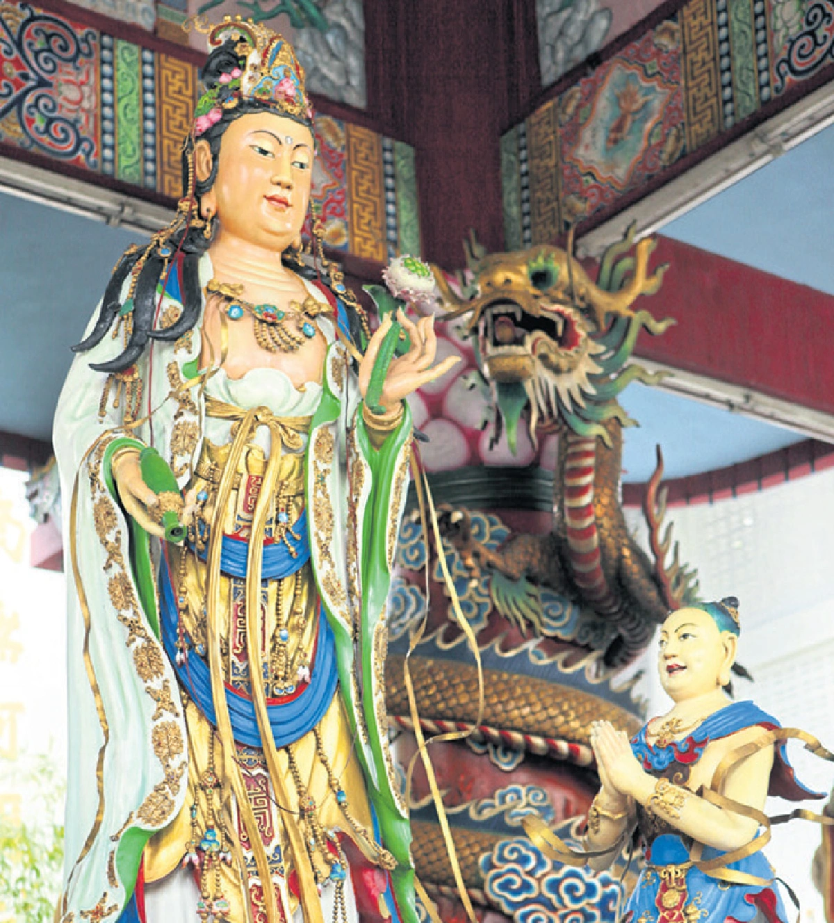 ตำหนักพระแม่กวนอิม ด้วยรักและศรัทธา