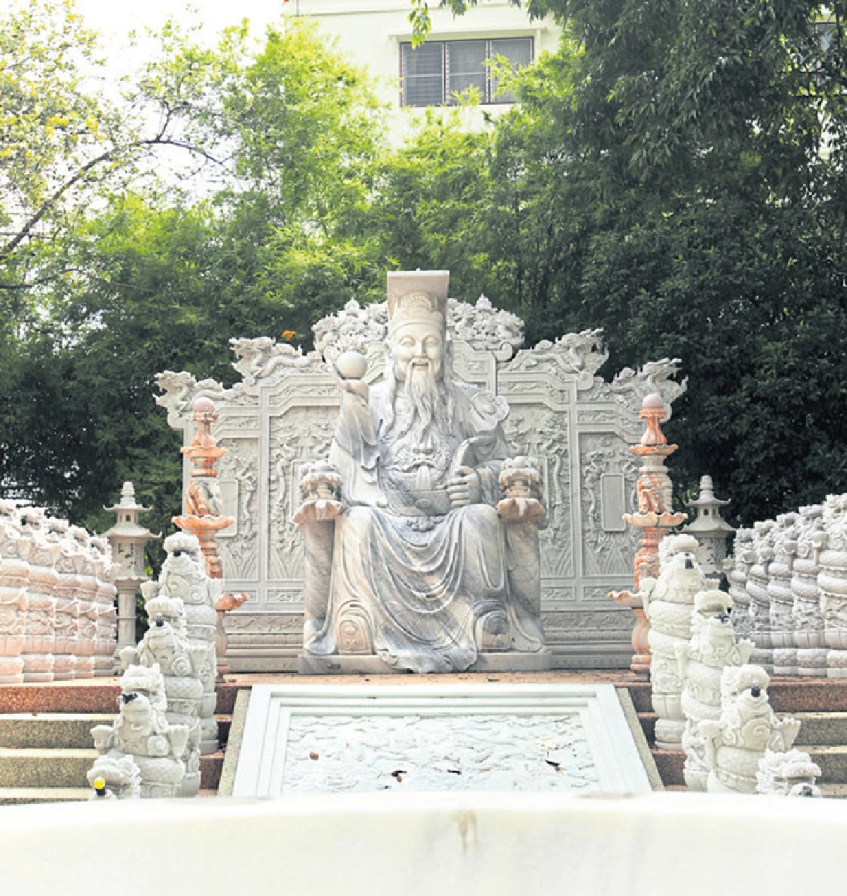 ตำหนักพระแม่กวนอิม ด้วยรักและศรัทธา