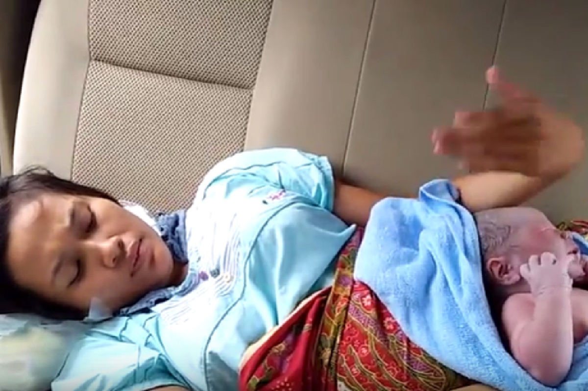 ช่วยสาวสุโขทัยคลอดลูกในรถปลอดภัยทั้งคู่ ช่วยสาวสุโขทัยคลอดลูกในรถปลอดภัยทั้งคู่
