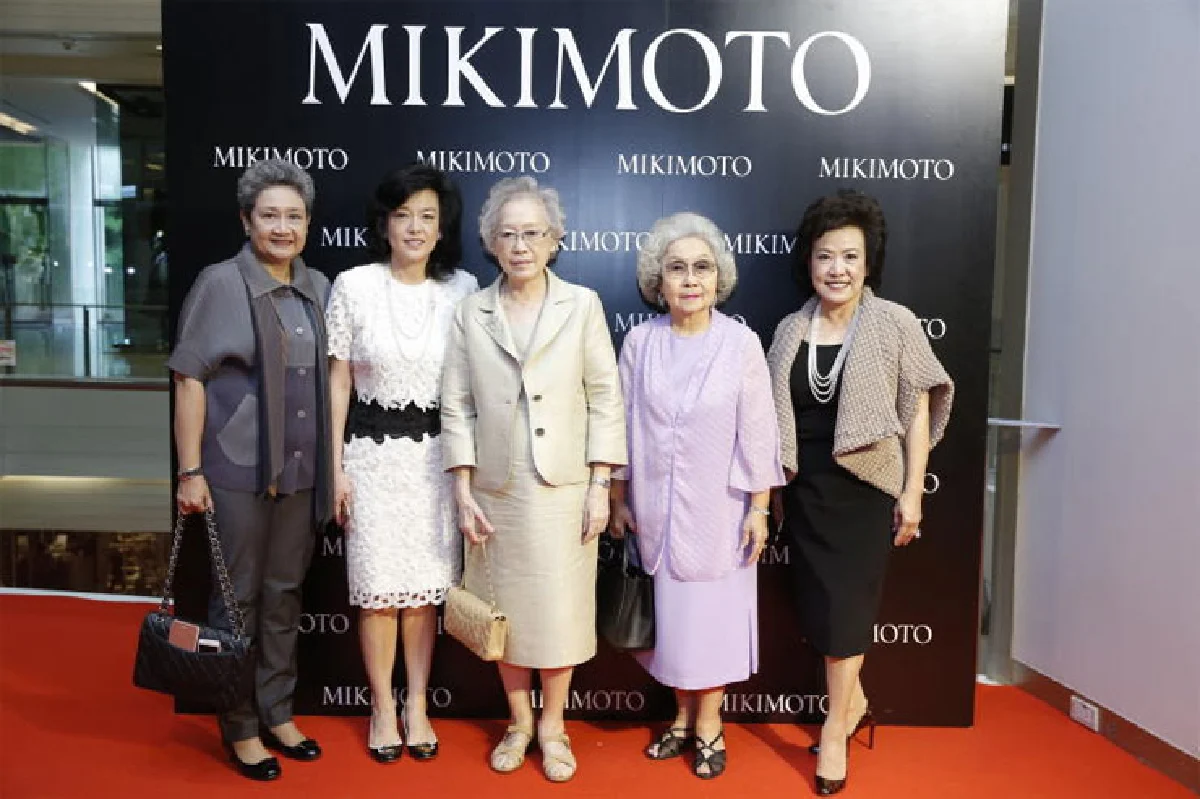 มิกิโมโต้ ฉลองบูติกใหม่สุดอลังการ