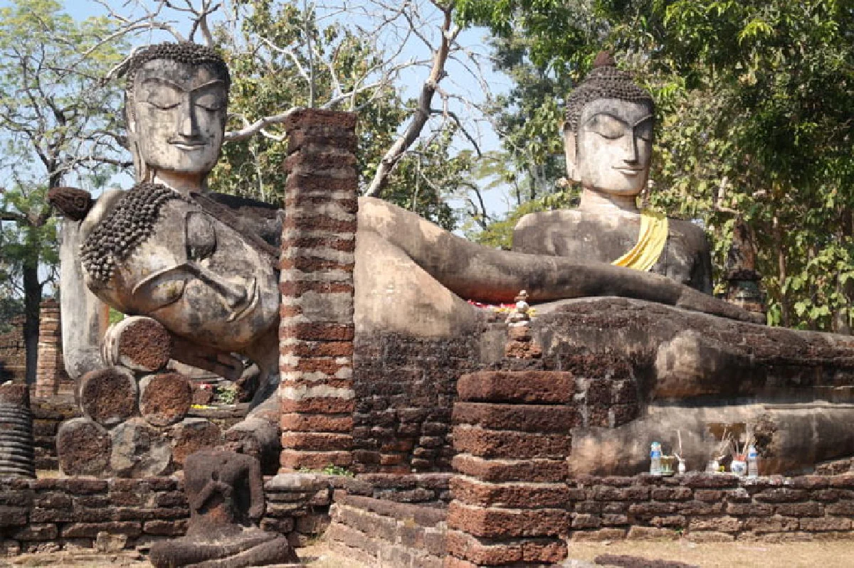 เดินทอดน่อง ท่องเมืองเก่ากำแพงเพชร