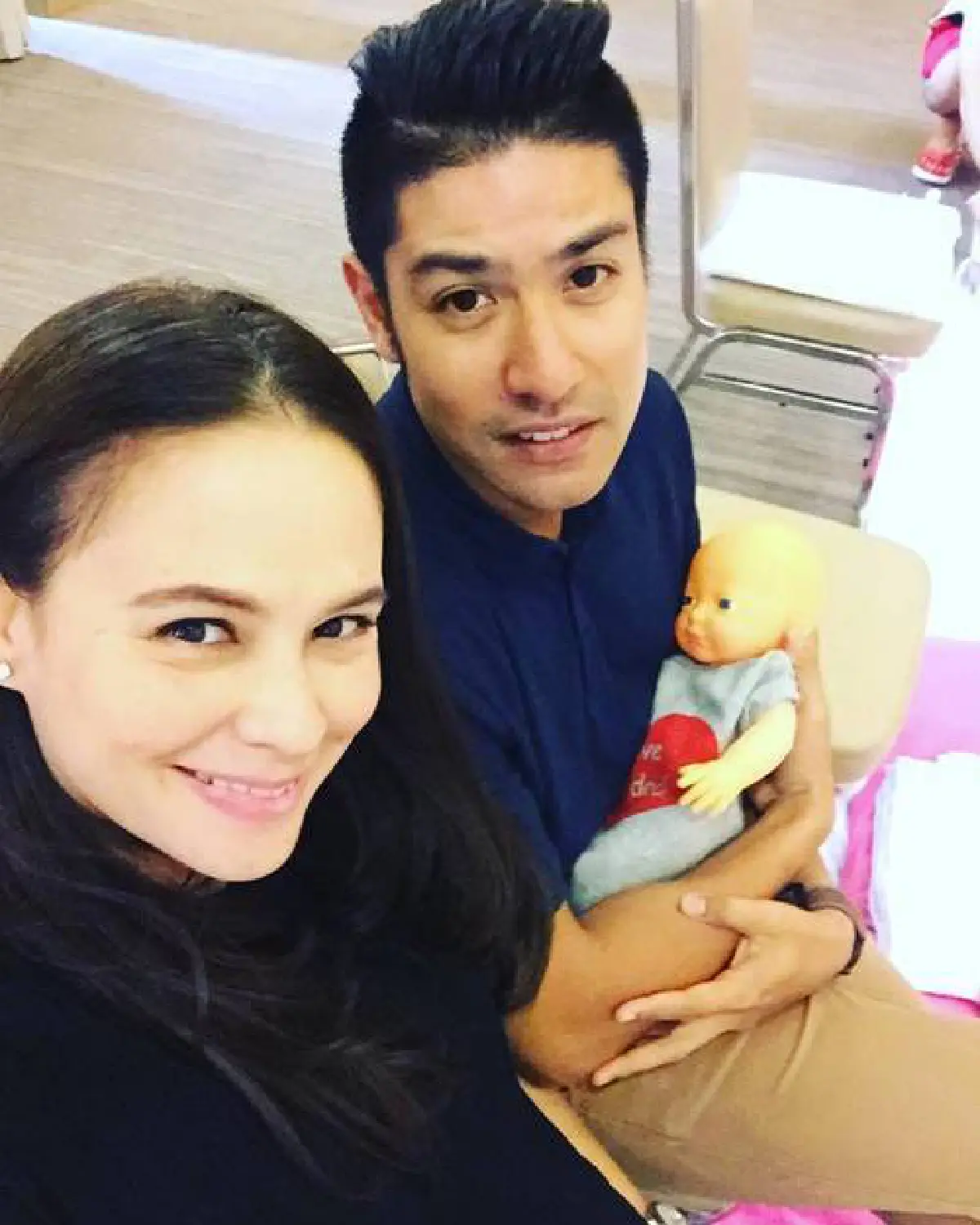 คลอดแล้วจ้า! น้องริชา ลูกสาวคนแรกของ แอน-ภูริ