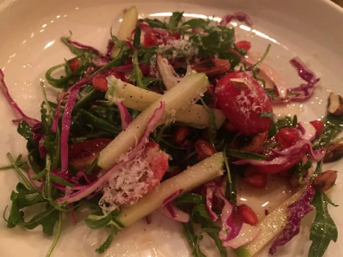 เพ็พพิน่า...พิซซ่า สไตล์นาโปลีตานา ณ ท่ามหาราช