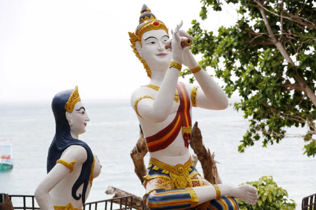 SURPRISE! ระยอง 10 จุดห้ามพลาดบนเกาะเสม็ด