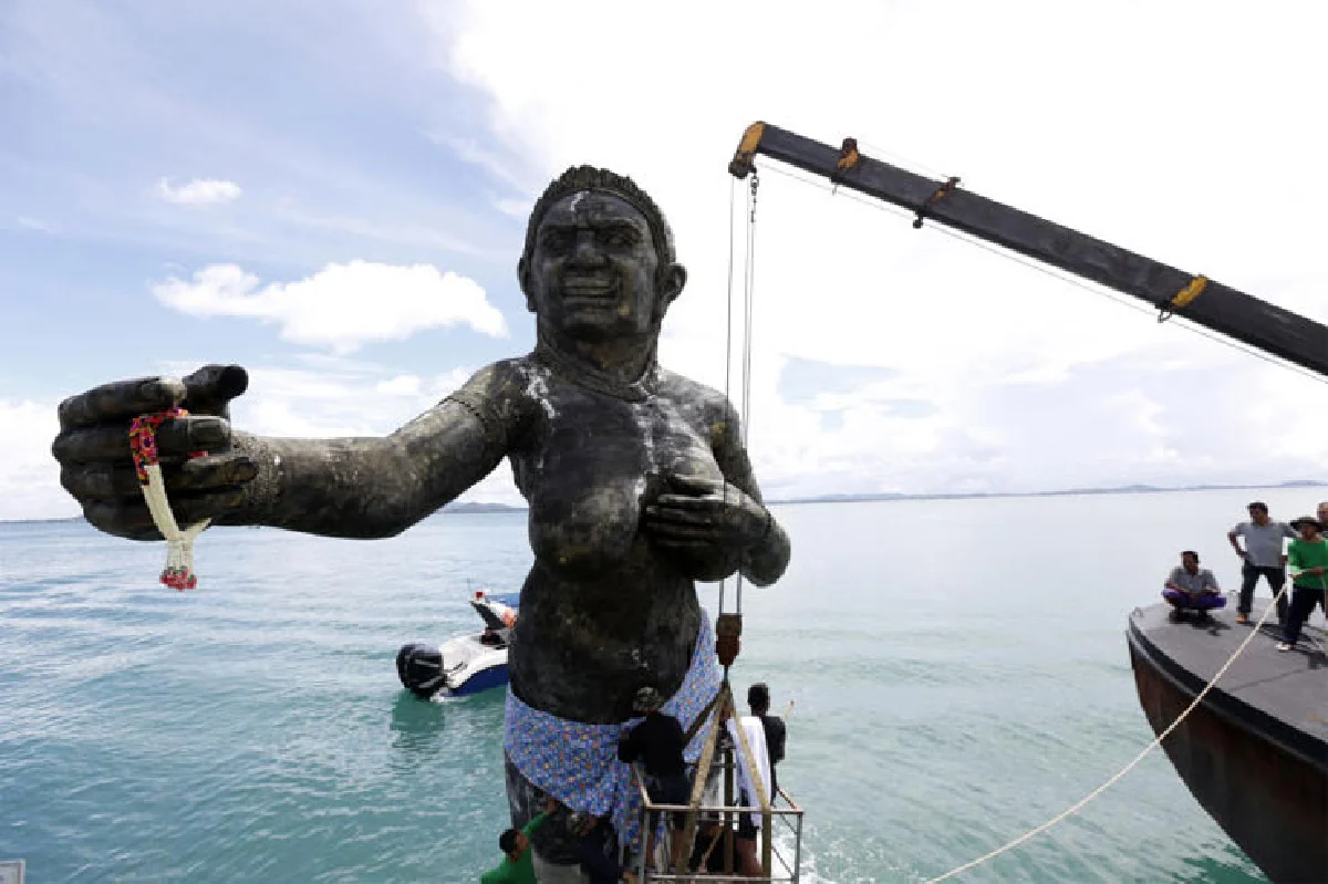 SURPRISE! ระยอง 10 จุดห้ามพลาดบนเกาะเสม็ด