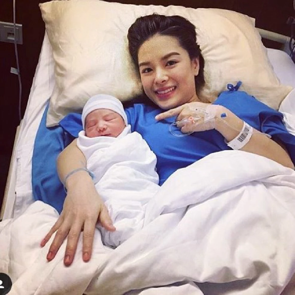 "ลิเดีย" คลอดลูกชายแล้ว แฟนคลับร่วมแสดงความยินดี